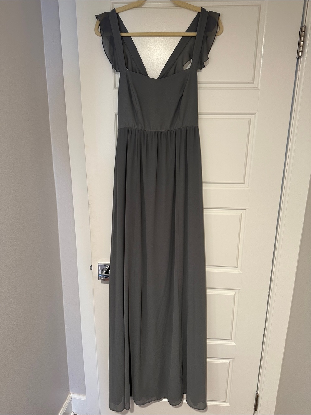Show Me Your Mumu Women’s Sage Green Maxi Dress with Flutter Straps